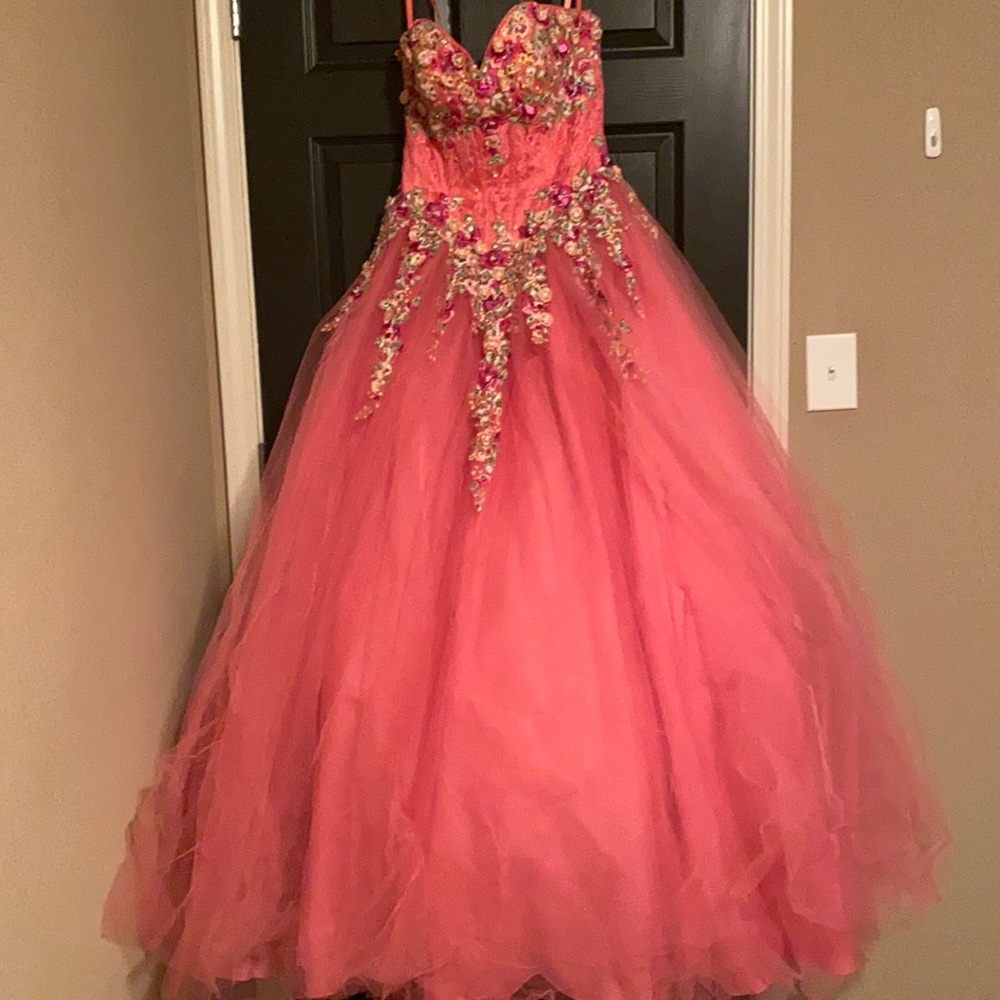 Prom, Ball gown, Quinceanera dress. Worn once.